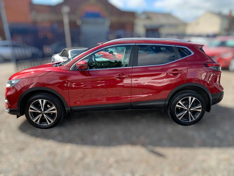 NISSAN QASHQAI