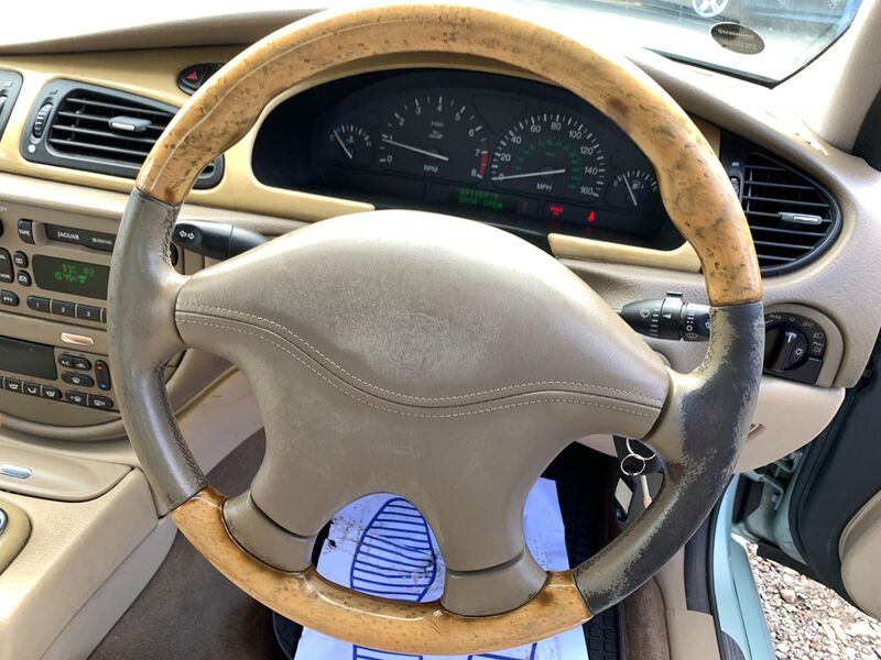 JAGUAR S-TYPE