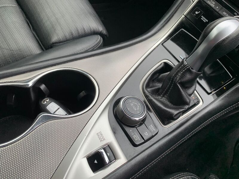 INFINITI Q50