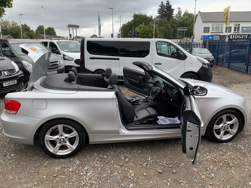 BMW 1 SERIES