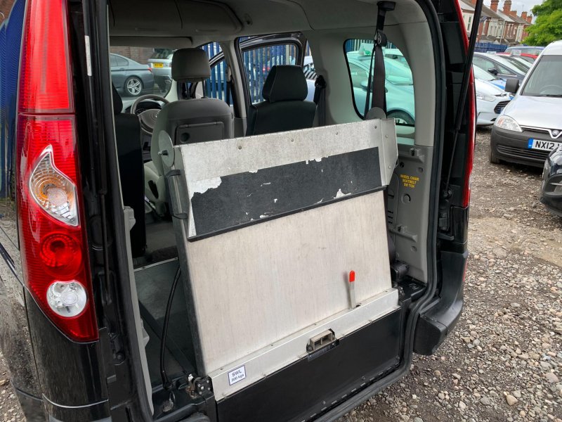 RENAULT Kangoo