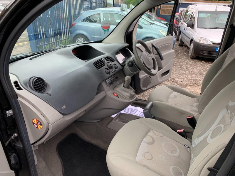 RENAULT Kangoo