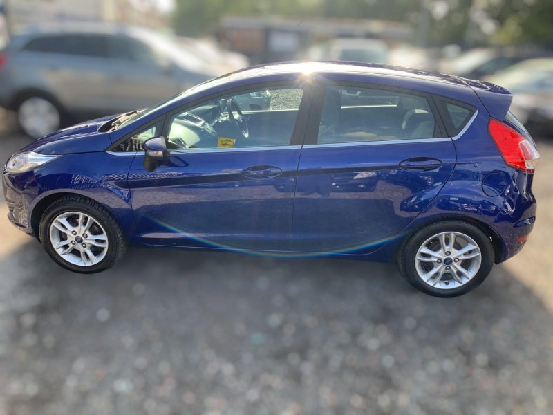 FORD FIESTA