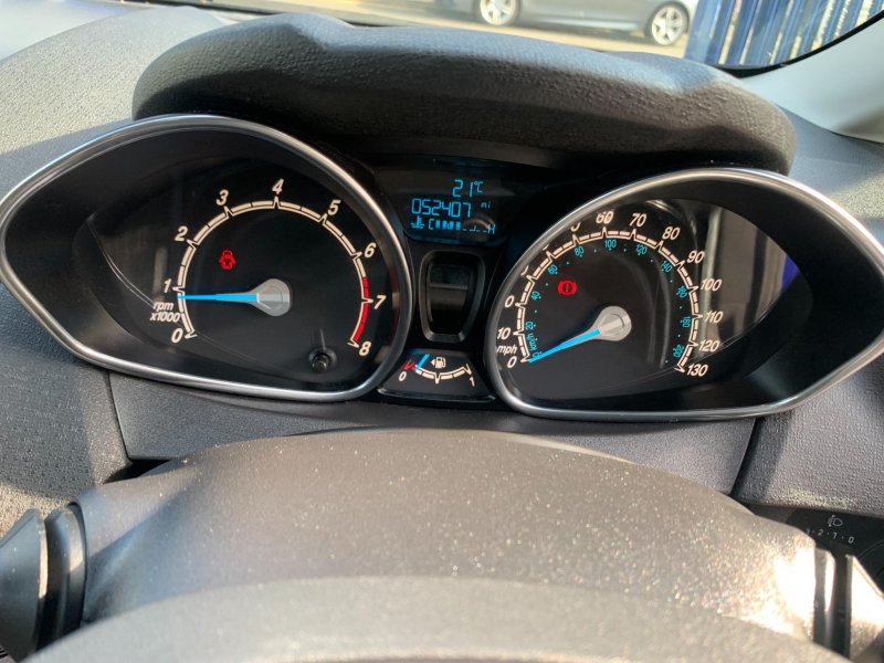 FORD FIESTA