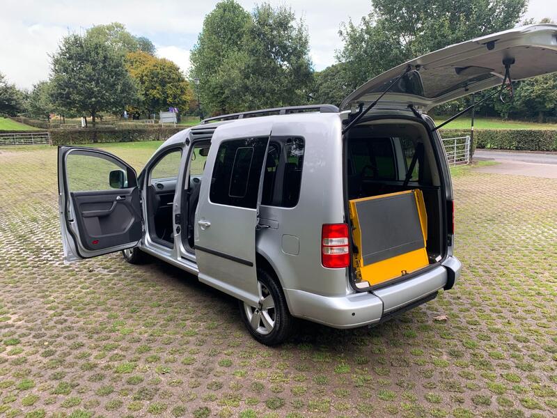 VOLKSWAGEN CADDY MAXI LIFE