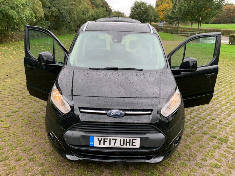 FORD GRAND TOURNEO CONNECT