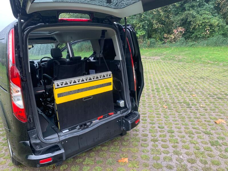 FORD GRAND TOURNEO CONNECT