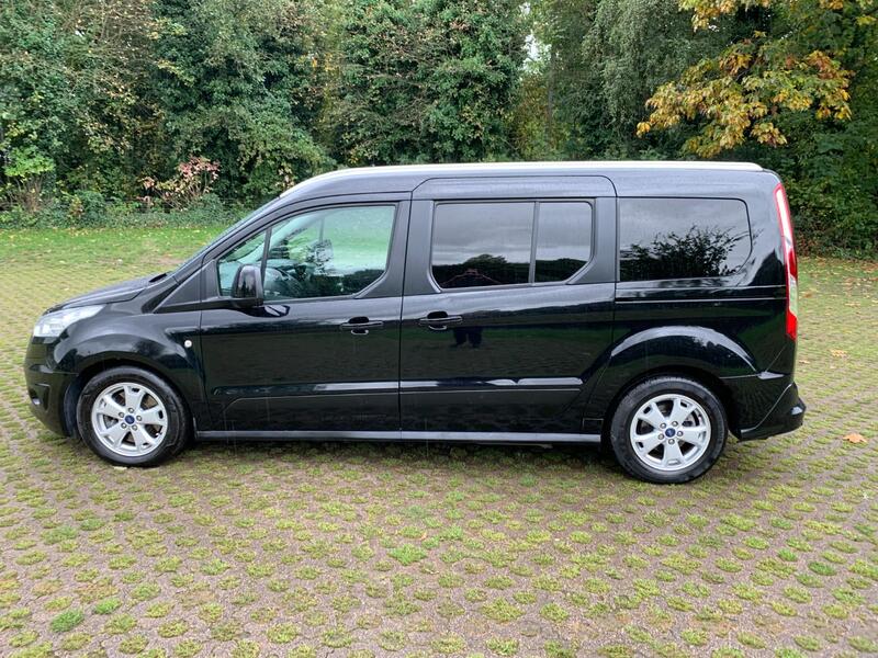 FORD GRAND TOURNEO CONNECT