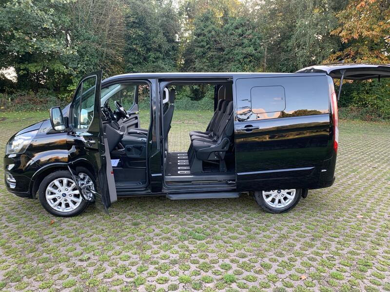 FORD TOURNEO
