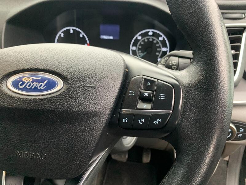 FORD TOURNEO