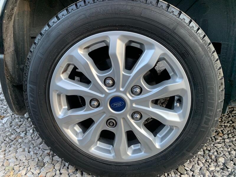 FORD TOURNEO