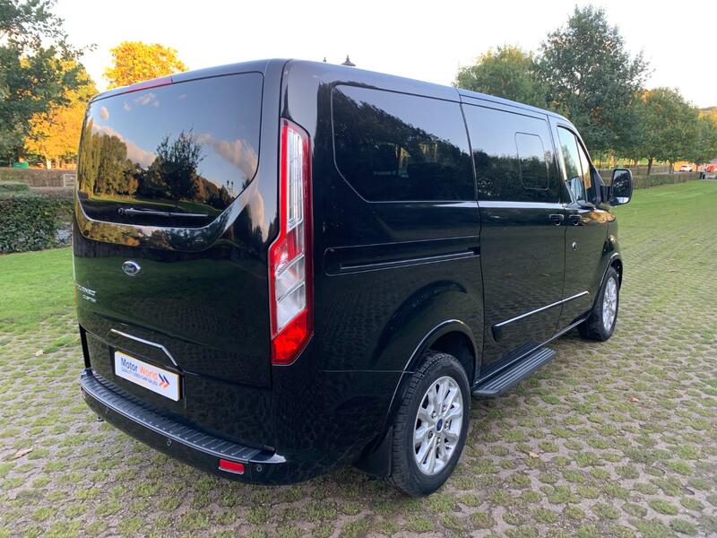 FORD TOURNEO