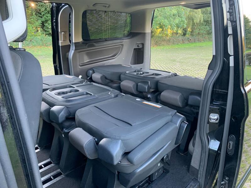 FORD TOURNEO