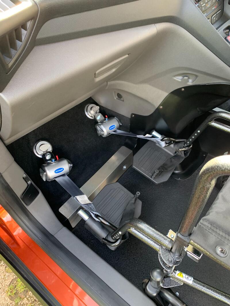 FORD GRAND TOURNEO CONNECT