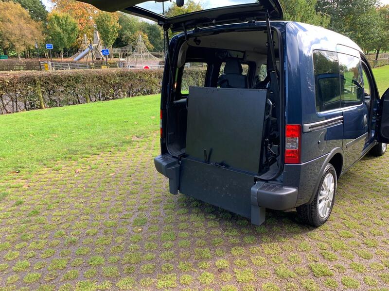 VAUXHALL COMBO