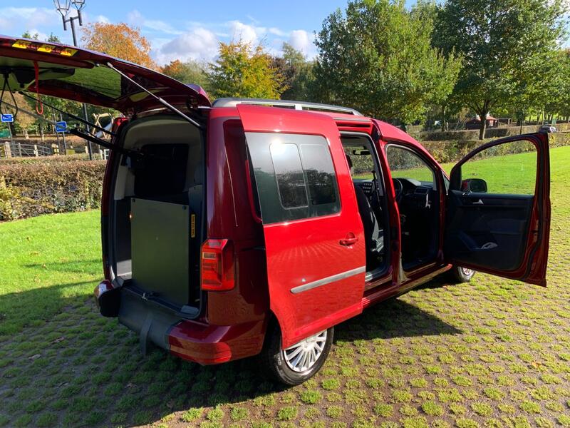 VOLKSWAGEN CADDY LIFE