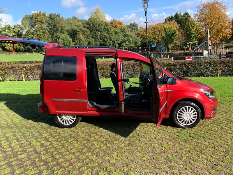VOLKSWAGEN CADDY LIFE