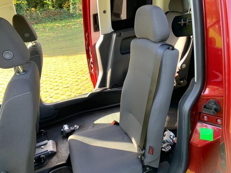 VOLKSWAGEN CADDY LIFE