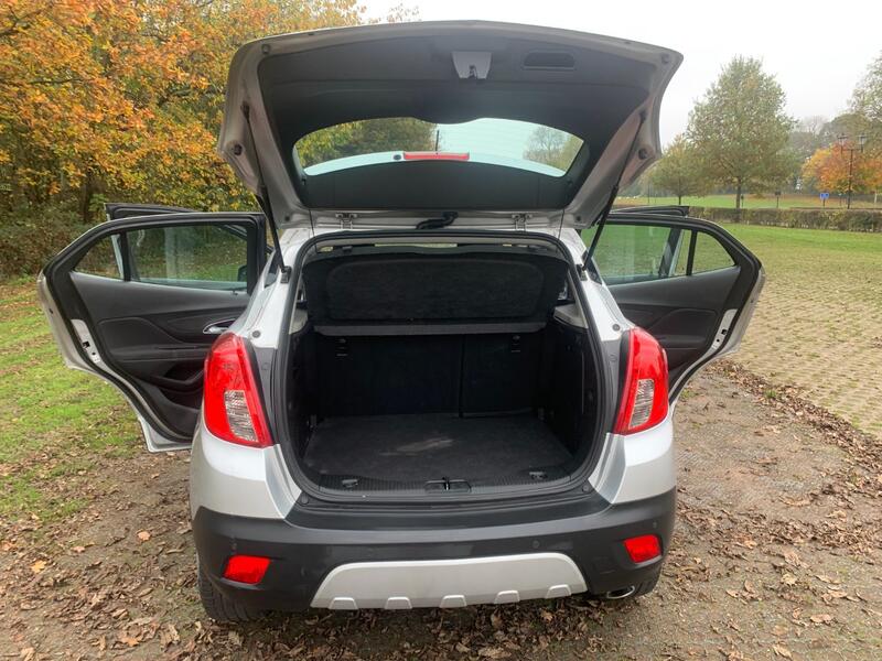 VAUXHALL MOKKA