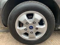 FORD TOURNEO