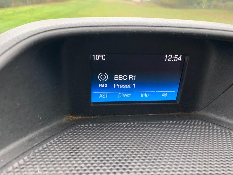FORD TOURNEO