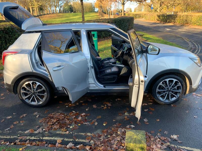 SSANGYONG TIVOLI