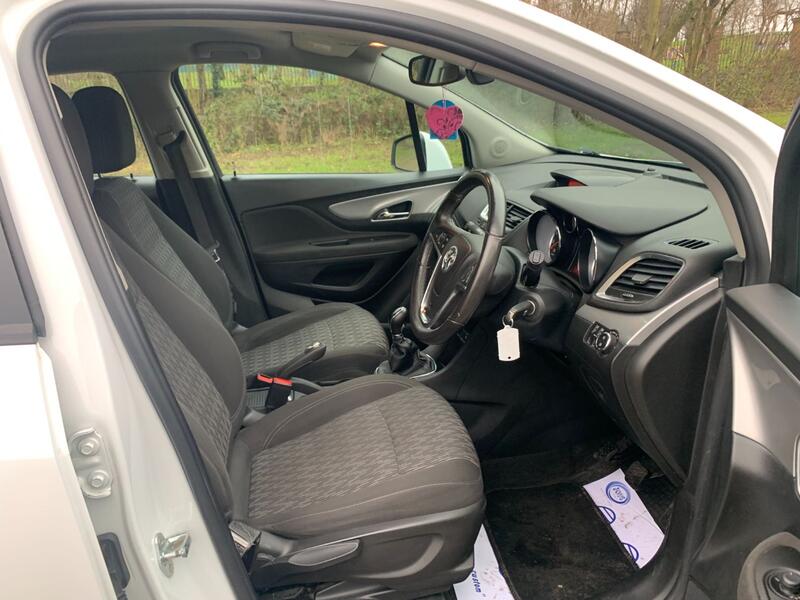 VAUXHALL MOKKA