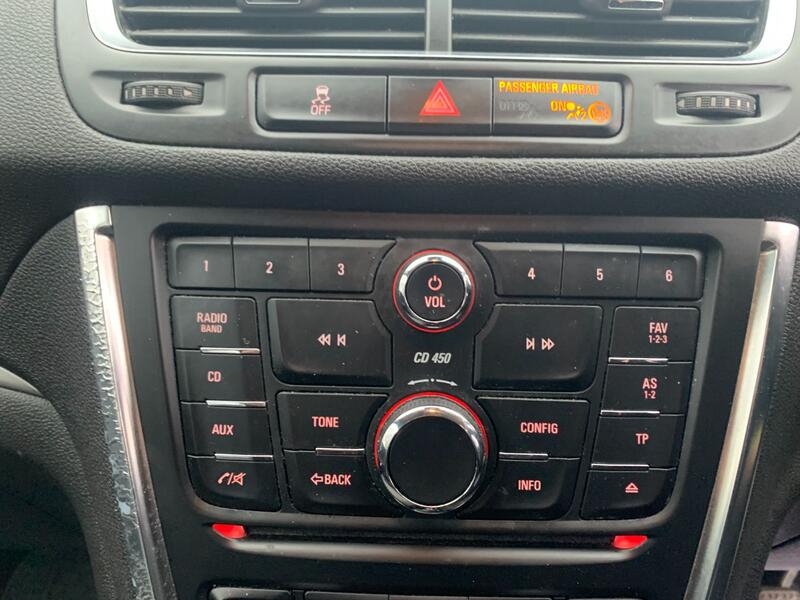 VAUXHALL MOKKA