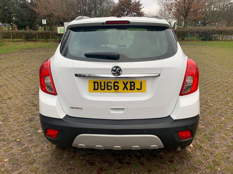 VAUXHALL MOKKA