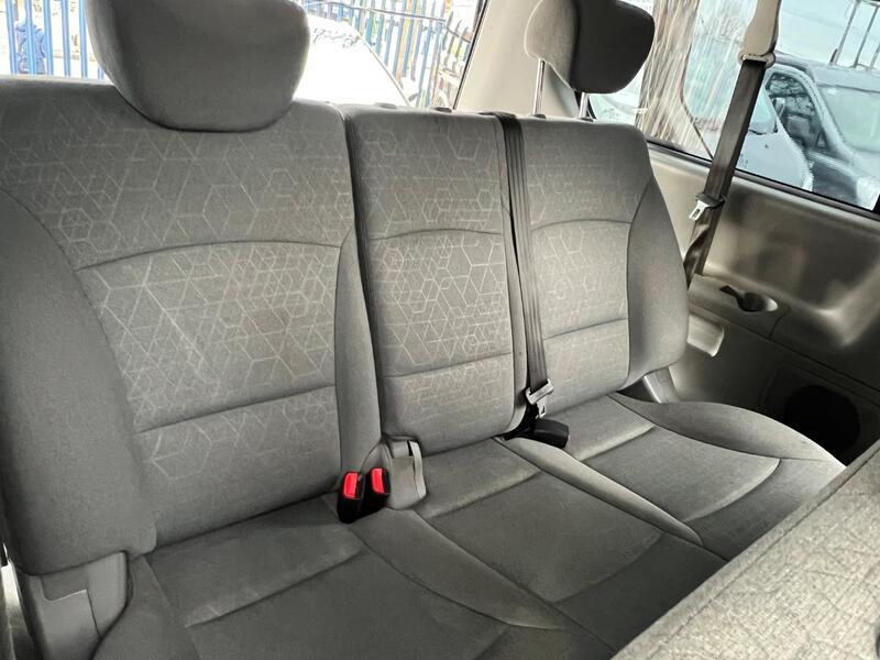 HYUNDAI I800