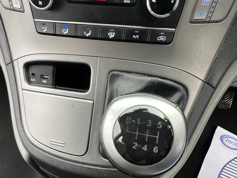 HYUNDAI I800