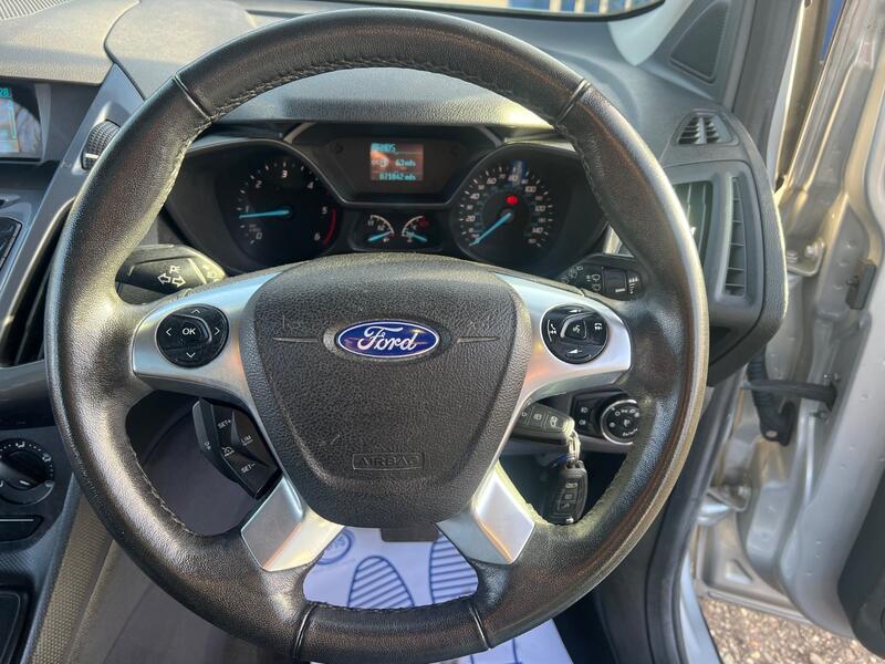FORD GRAND TOURNEO CONNECT