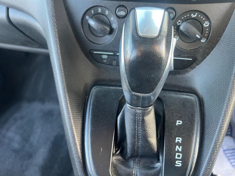 FORD GRAND TOURNEO CONNECT