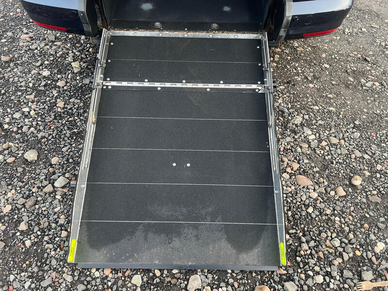 VOLKSWAGEN CADDY MAXI LIFE