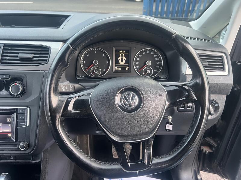 VOLKSWAGEN CADDY MAXI LIFE