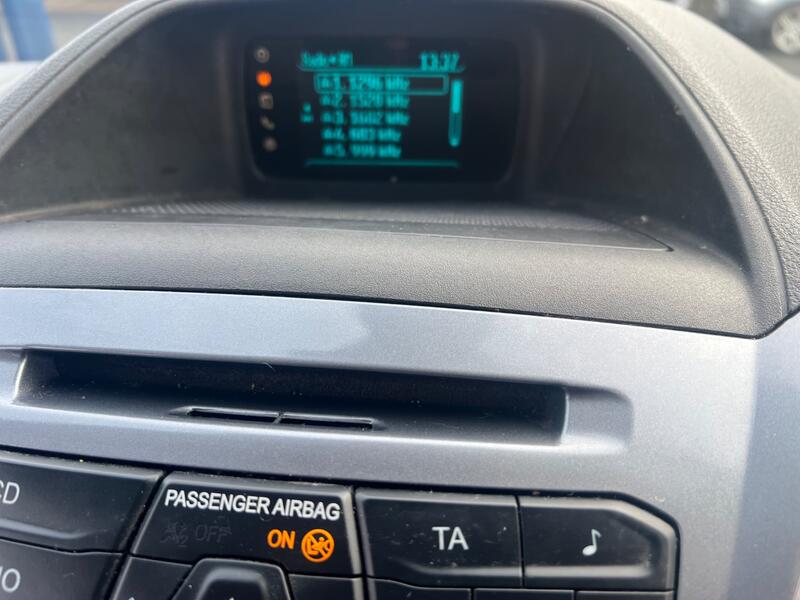 FORD TOURNEO