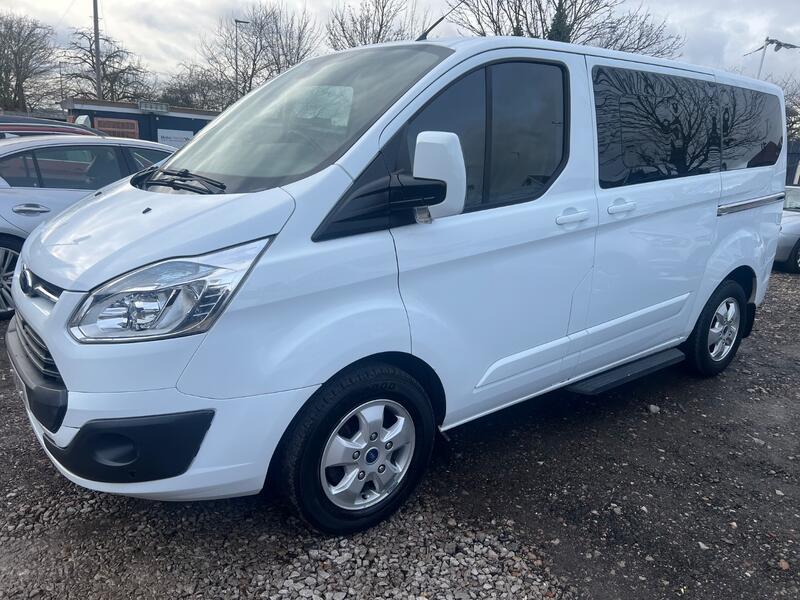 FORD TOURNEO