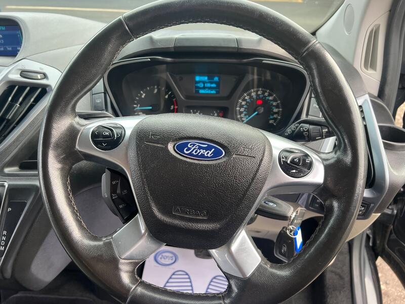 FORD TOURNEO