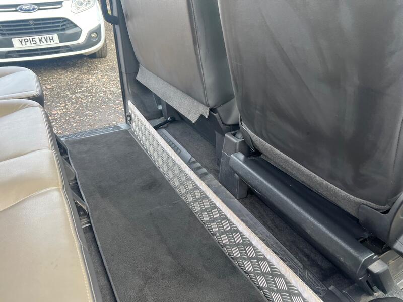 FORD TOURNEO