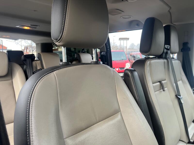 FORD TOURNEO