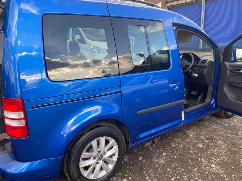 VOLKSWAGEN CADDY LIFE