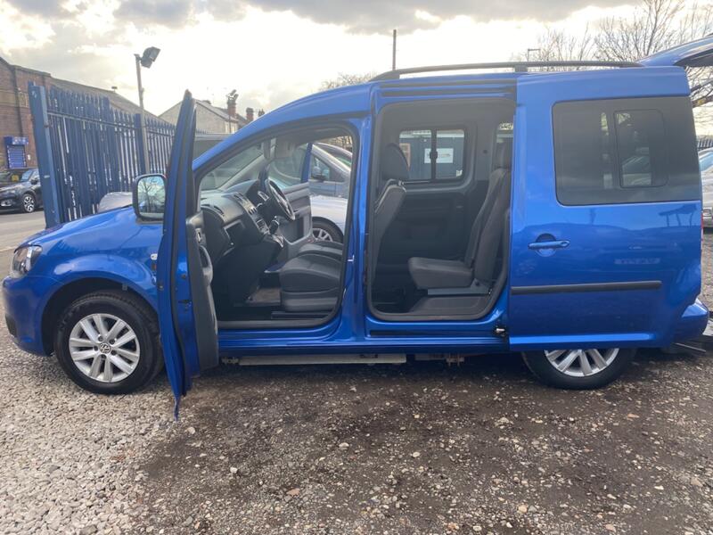 VOLKSWAGEN CADDY LIFE