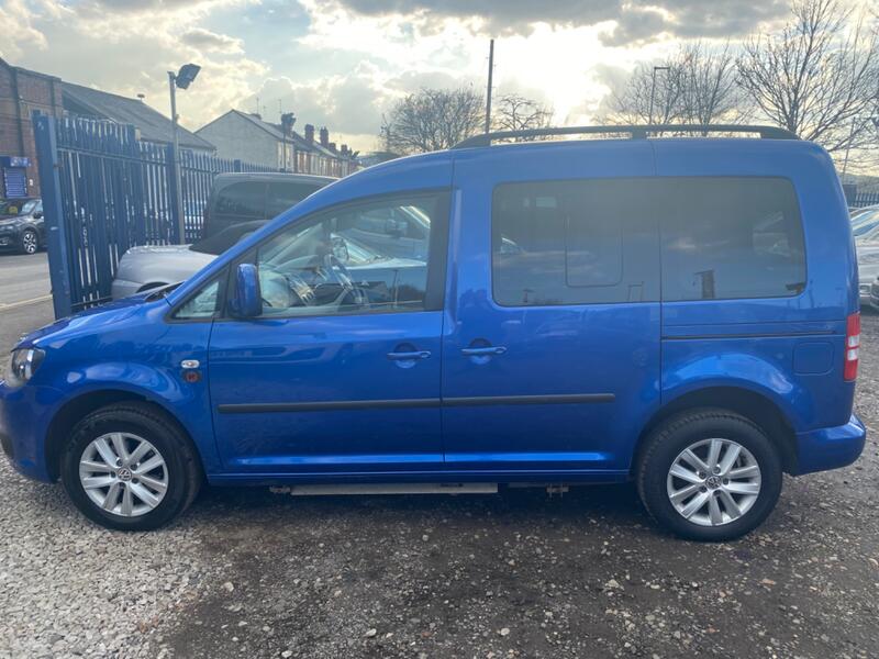 VOLKSWAGEN CADDY LIFE