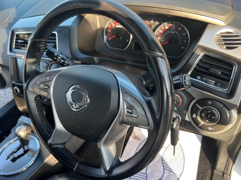 SSANGYONG MUSSO