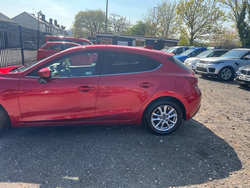 MAZDA MAZDA3