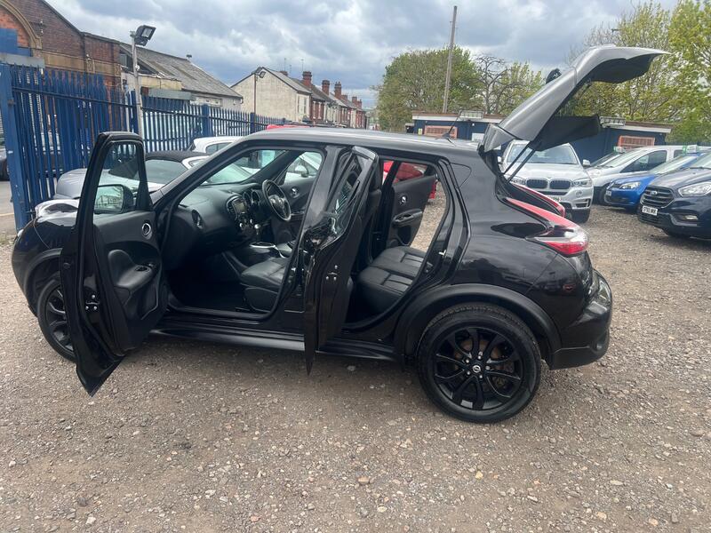 NISSAN JUKE