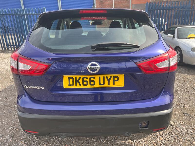 NISSAN QASHQAI