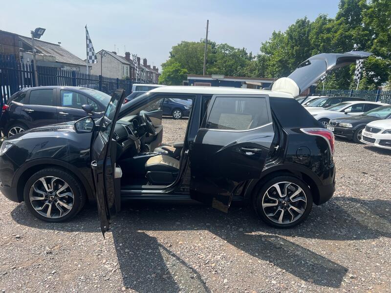 SSANGYONG TIVOLI