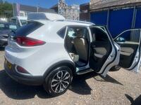 MG GS