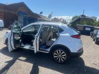 MG GS
